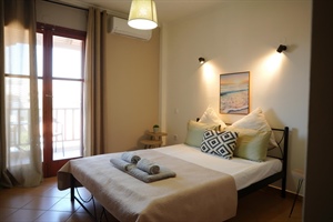 11. Ε ΜΟΛΥΒΙΑΤΗΣ ΚΑΙ Ε ΧΑΡΑΛΑΜΠΙΔΗΣ ΟΕ