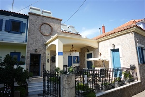 37. ΔΕΜΕΡΤΖΗΣ ΑΧΙ. ΧΑΡΑΛΑΜΠΟΣ