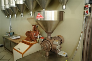 101. ΤΖIΜΗΣ - ΜΑΡΙΝΑΤΟΣ ΚΑΙ ΣΙΑ ΕΕ